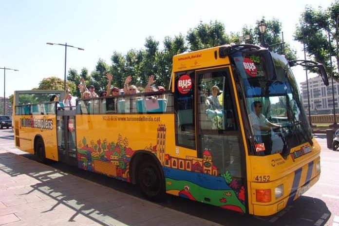 bus turistic