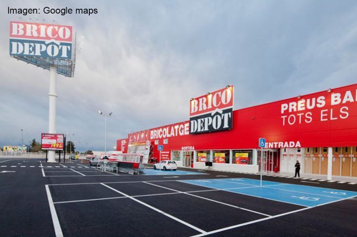 Bricodepot pàrquings