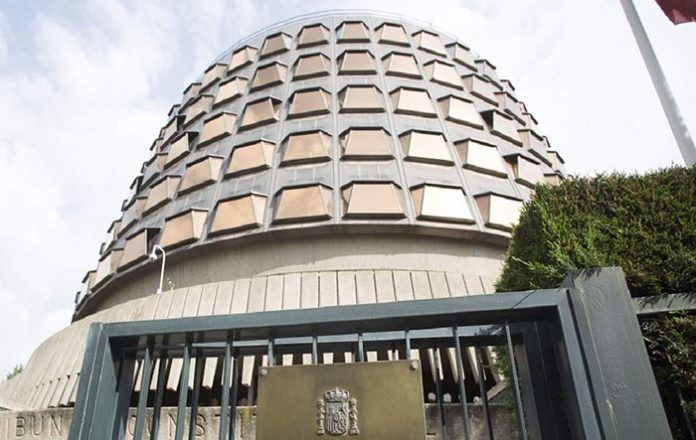 Tribunal constitucional tramitació