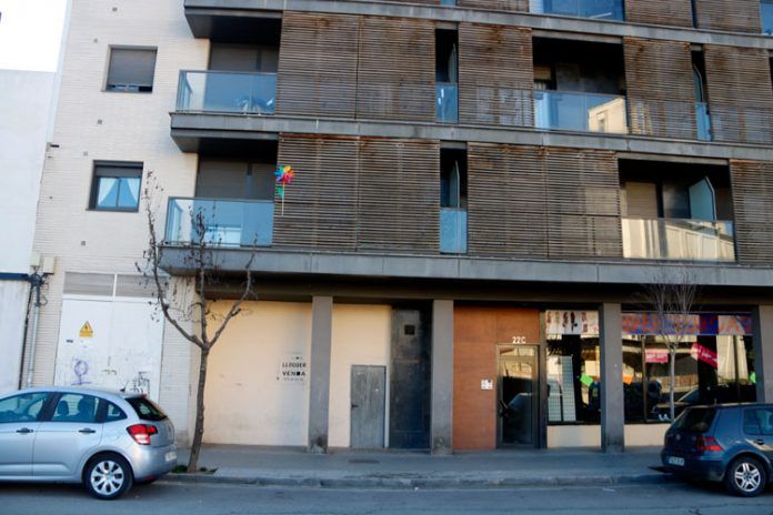 edifici-ganivet-estomac