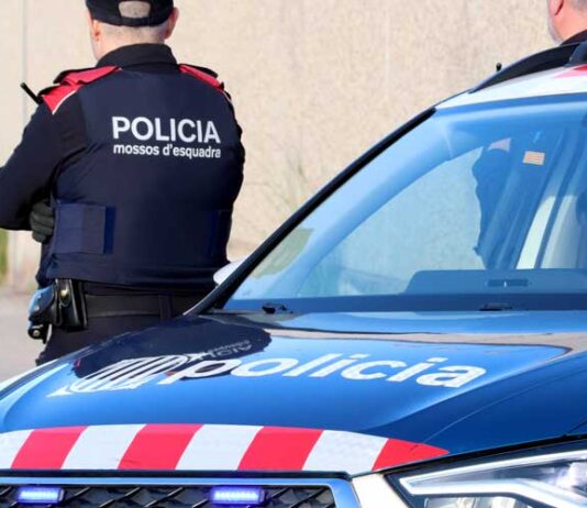 Ampli dispositiu dels Mossos per detenir una menor a la Mariola de Lleida que ha agredit una agent