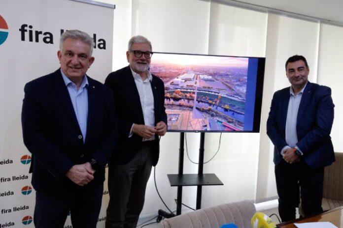 El president de la Cambra de Comerç, Jaume Saltó; l'alcalde de Lleida, Fèlix Larrosa El president de la Cambra de Comerç, Jaume Saltó; l'alcalde de Lleida, Fèlix Larrosa, i el vicepresident primer de la Diputació, Agustí Jiménez