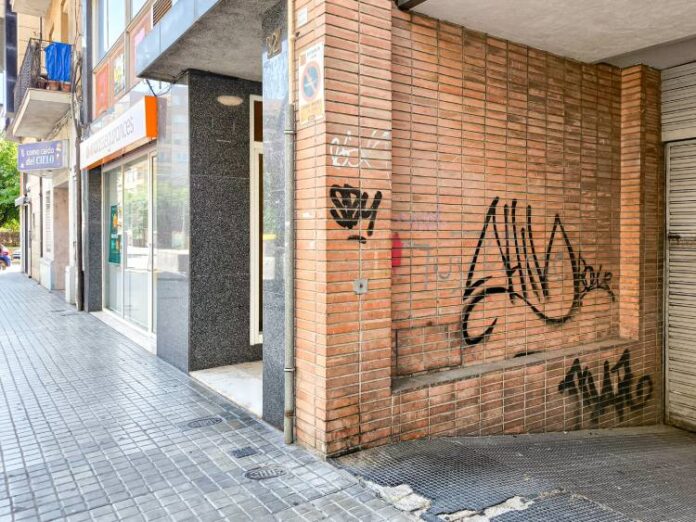 Pintades al carrer a Lleida JuntsXCat Paeria