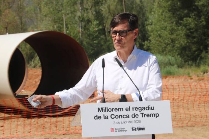 El president de la Generalitat, Salvador Illa, ha visitat les obres del reg de la Conca de Tremp des d'on ha anunciat ajuts per adequar les finques per regar