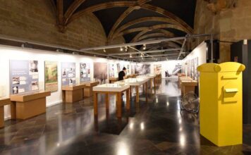 L’IEI reivindica el valor emocional de les postals en l’era digital amb l’exposició ‘Espero una postal’