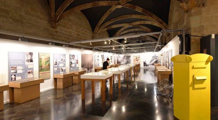 L’IEI reivindica el valor emocional de les postals en l’era digital amb l’exposició ‘Espero una postal’