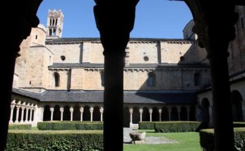 El Govern aprova que tot el recinte catedralici de Santa Maria d’Urgell sigui un únic bé cultural d’interès nacional