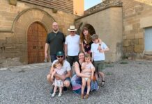 L’eclipsi omple els municipis del Baix Segre i els visitants aprofiten per fer turisme