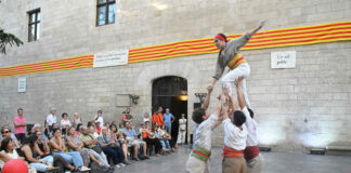 L’espectacle ‘Aleta’ uneix món casteller i dansa contemporània per parlar d’identitat, arrel i comunitat al cicle de la Diada de l’IEI