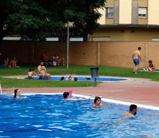 Les piscines municipals de Lleida tanquen temporada i els usuaris reclamen més dies d’obertura per la calor