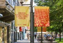 Junts denuncia una “desnacionalització encoberta” de la Diada en el cartell institucional del Govern