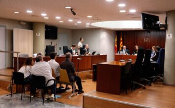 Jordi Benet nega haver cobrat diners de MJ Gruas i que hi hagués desviaments pressupostaris en les obres adjudicades