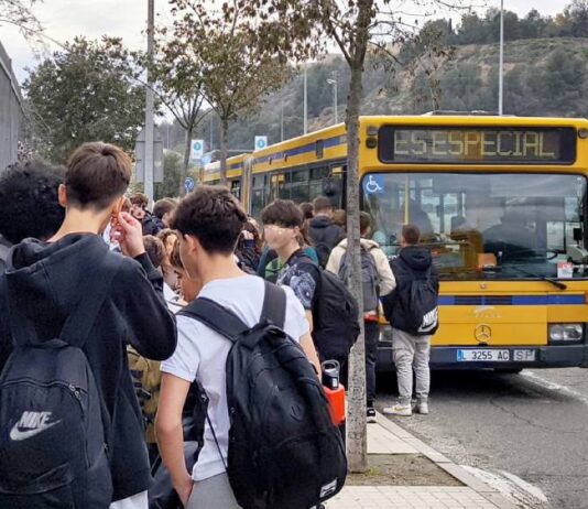 Junts demana solucions a la Paeria per garantir el servei de bus a tots els estudiants de la Caparrella