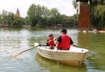 Puigcerdà preveu que les barques de l’estany puguin navegar tot l’any després de recuperar-les aquest estiu amb èxit