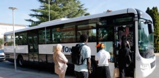 Entra en servei la nova línia de bus que connecta Guissona i Cervera cada hora: “Serà un benefici per a tothom”