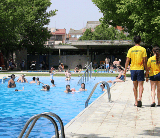 Les piscines de Ponent tanquen temporada amb més afluència per la calor