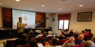 Pagesos i caçadors es formen per poder capturar conills de nit amb eines no permeses en la caça ordinària