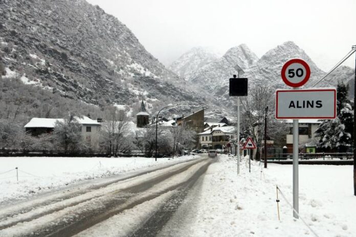 l'Entrada al nucli pallarès d'Alin