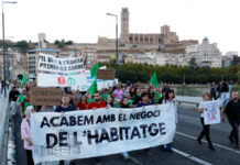 Unes 150 persones es manifesten a Lleida contra el “negoci de l’habitatge”